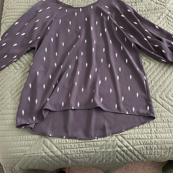 PAPERMOON Larie Tie Sleeve Foil Print Blouse - Picture 6 of 6